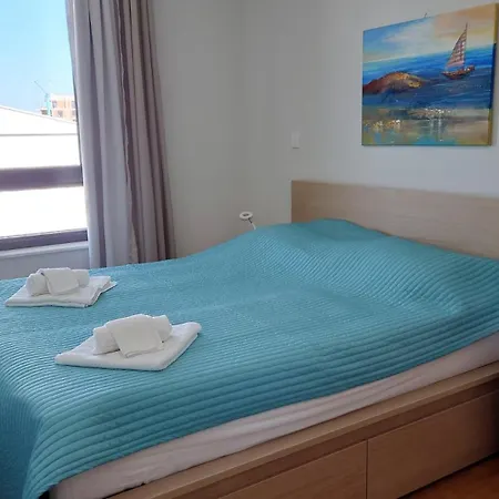 With Parking Space - 27871 Appartement